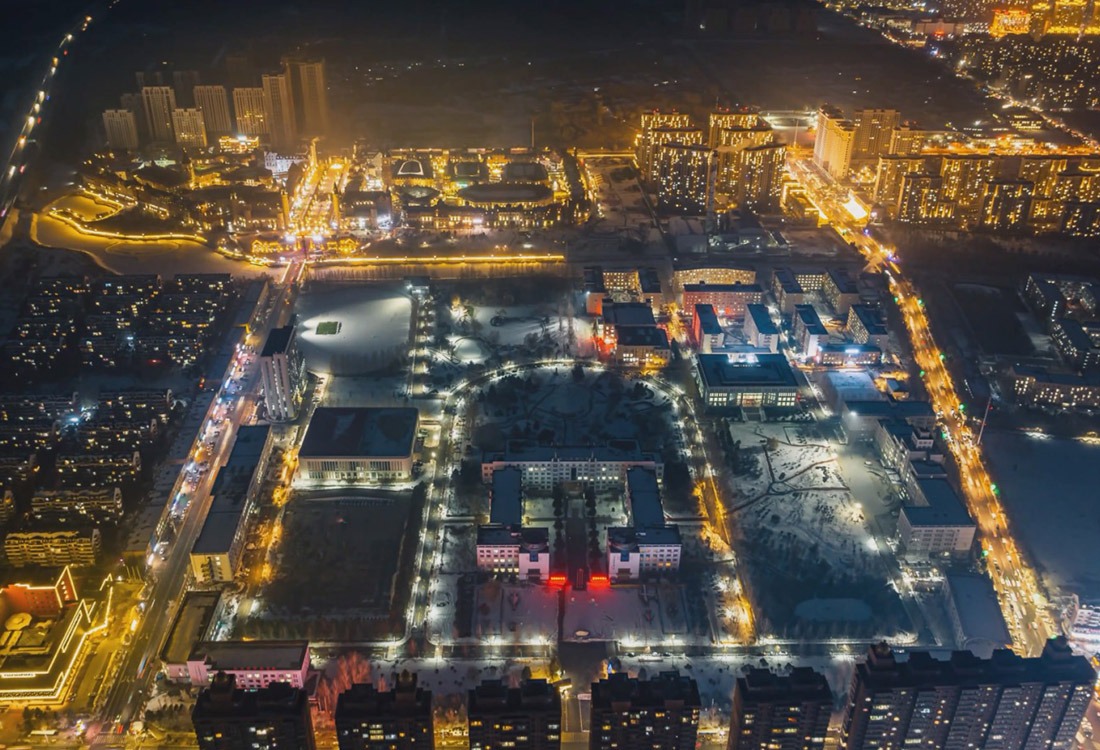 夜幕降临华灯初上 williamhill体育夜景航拍