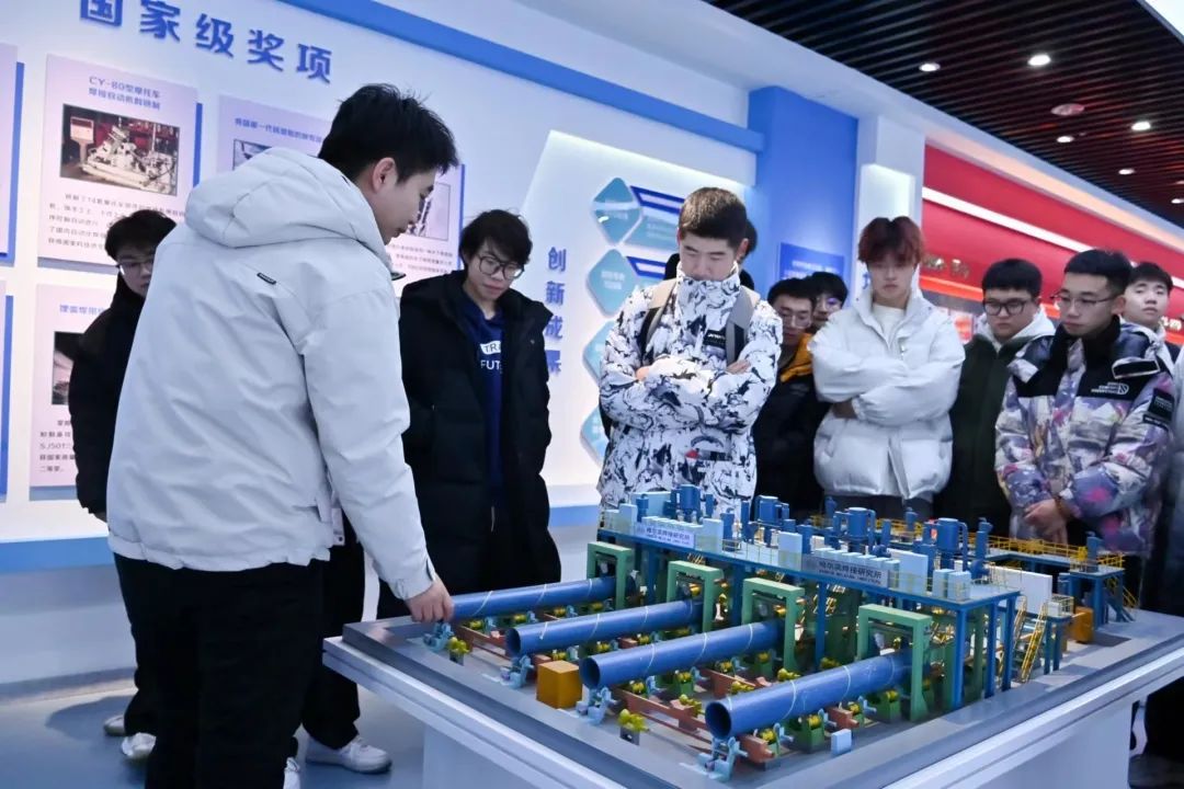 williamhill体育合作哈尔滨焊接研究所|校企携手，专业共建与人才培养战略合作再上新台阶！