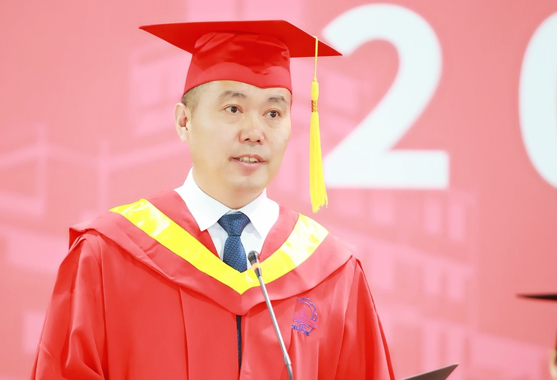 校长李长威教授在2025年学生毕业典礼上的讲话：传承华德精神，奔赴星辰大海