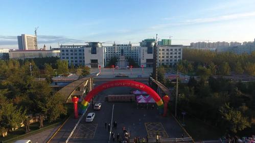 欢迎你，2020级华德人